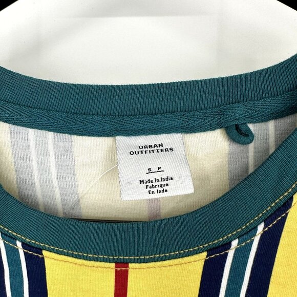 Urban Outfitter Dillon Vertical Striped T-shirt Mushroom Size Small - Picture 3 of 4